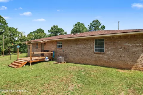 Exterior - 1304 Sampson Rd, Lucedale, MS 39452 photo 2 of 2