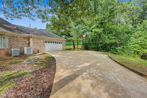 Exterior - 778 Steele Rd, Hernando, MS 38632 photo 4 of 7