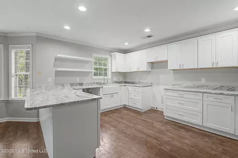Kitchen - 778 Steele Rd, Hernando, MS 38632 photo 1 of 3