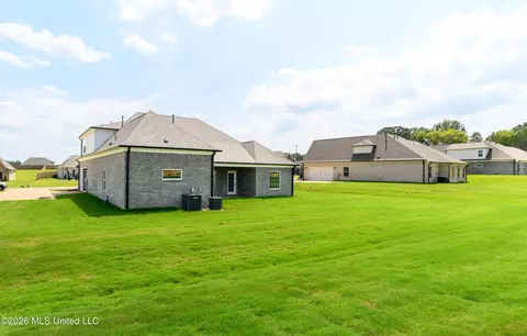 Exterior - 7608 John Elliott Ln, Hernando, MS 38632 photo 3 of 3