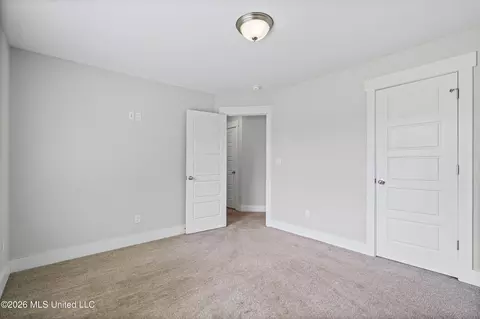 Bedroom - 7313 Vaiden Rd, Hernando, MS 38632 photo 2 of 5