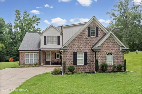 Exterior - 7313 Vaiden Rd, Hernando, MS 38632 photo 2 of 6
