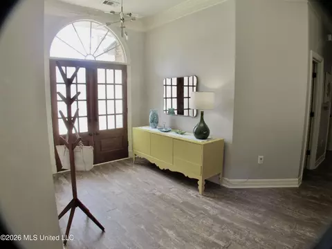 Entry Way - 126 Highwoods Blvd, Madison, MS 39110 photo 2 of 4