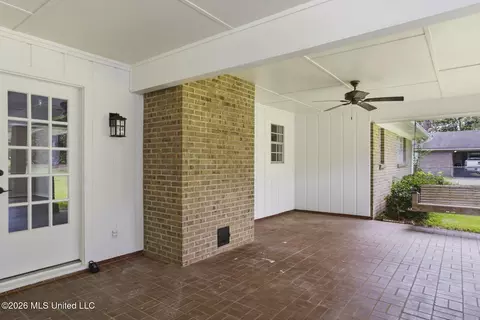 Exterior - 41 Sagewood Dr, Brandon, MS 39042 photo 4 of 8