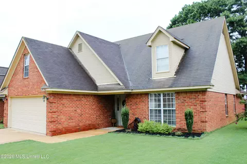 Exterior - 2967 Dove Cv, Hernando, MS 38632 photo 2 of 3