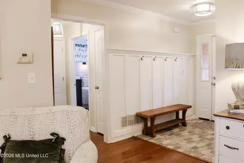 Entry Way - 2967 Dove Cv, Hernando, MS 38632 photo 1 of 1