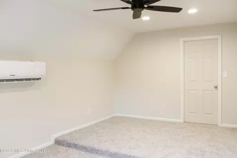 Bedroom - 2967 Dove Cv, Hernando, MS 38632 photo 5 of 7