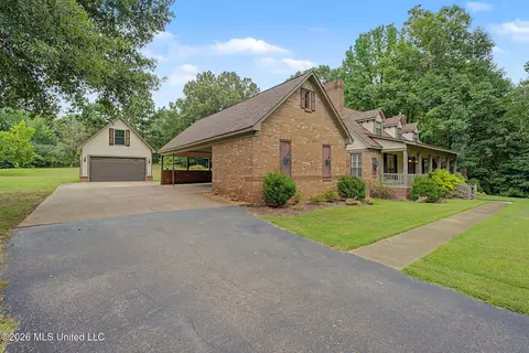 Other - 1060 Wooten Rd, Nesbit, MS 38651 photo 2 of 16