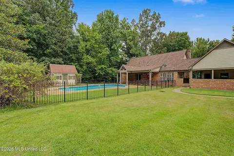 Exterior - 1060 Wooten Rd, Nesbit, MS 38651 photo 15 of 20