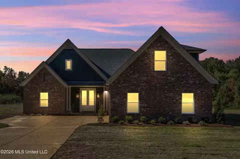 Exterior - 2373 S Highway 301, Hernando, MS 38632 photo 2 of 5