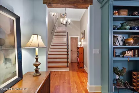 Entry Way - 341 Johnstone Dr, Madison, MS 39110 photo 6 of 9