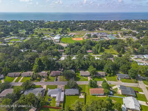 View/Area - 103 Gandy Cir, Long Beach, MS 39560 photo 2 of 2