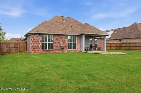 Exterior - 444 Cumberland Rdg, Madison, MS 39110 photo 6 of 6