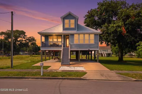 4102 Finley St, Gulfport, MS 39501