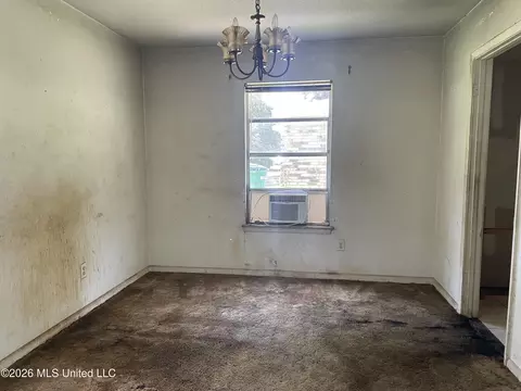 Living - 3866 River Pine Dr, Moss Point, MS 39563 photo 2 of 3