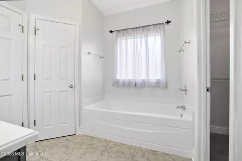 Bath - 21549 W Edgewood Dr, Saucier, MS 39574 photo 1 of 5