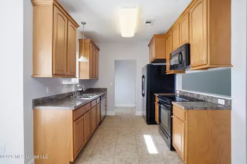 Kitchen - 21549 W Edgewood Dr, Saucier, MS 39574 photo 1 of 3