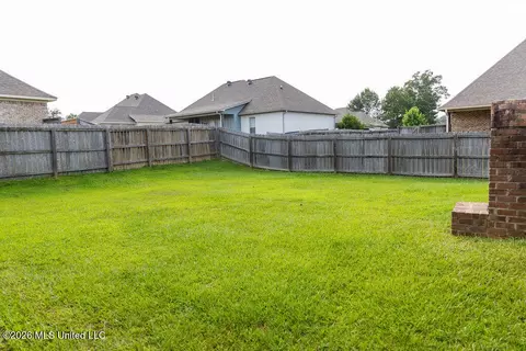 Exterior - 227 Greenfield Xing, Brandon, MS 39042 photo 4 of 4