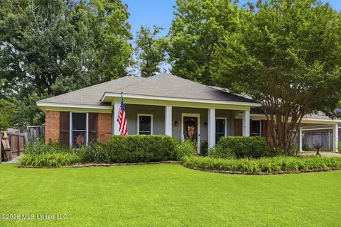 Exterior - 419 Trace View Rd, Madison, MS 39110 photo 2 of 9