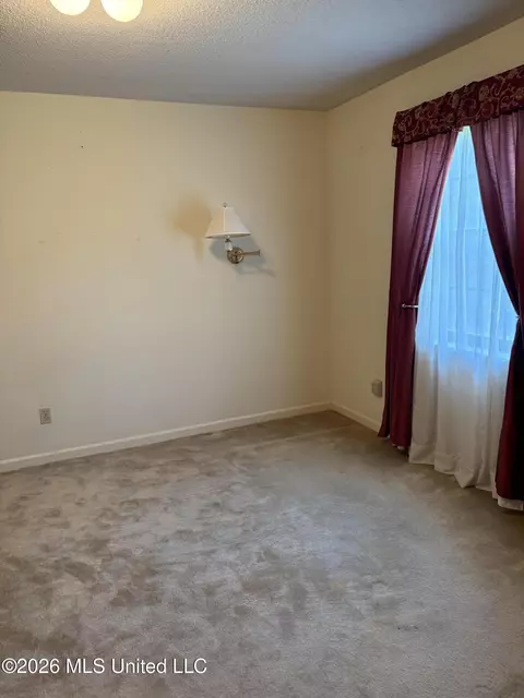 Bedroom - 458 Maple St, Hickory Flat, MS 38633 photo 6 of 7
