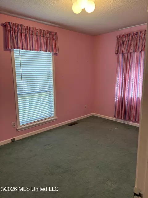 Bedroom - 458 Maple St, Hickory Flat, MS 38633 photo 3 of 7