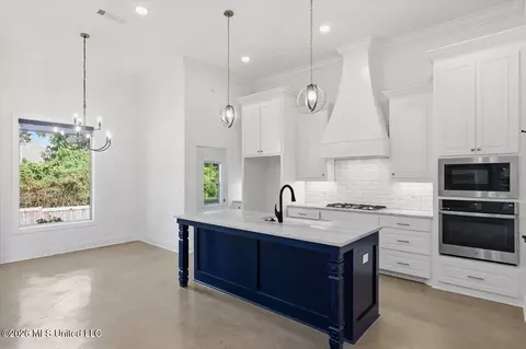 Kitchen - 103 Ashby Ridge Dr, Canton, MS 39046 photo 2 of 3
