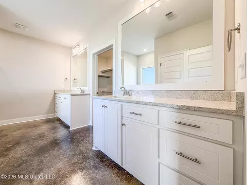 Bath - 1300 Elderberry Ln, Pearl, MS 39208 photo 1 of 4