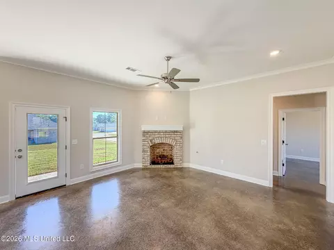 Living - 1300 Elderberry Ln, Pearl, MS 39208 photo 1 of 2