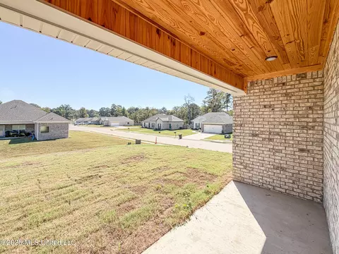 Exterior - 1300 Elderberry Ln, Pearl, MS 39208 photo 3 of 4
