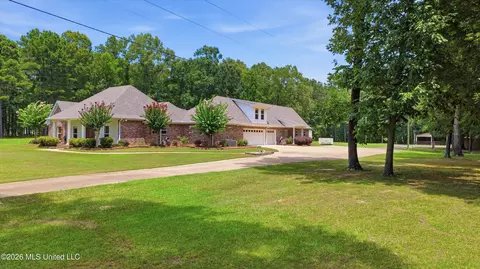 Exterior - 165 Cody Ln, Brandon, MS 39042 photo 16 of 16