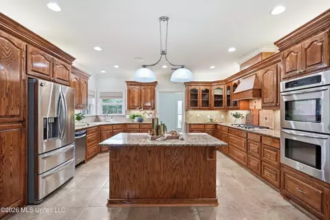 Kitchen - 165 Cody Ln, Brandon, MS 39042 photo 1 of 5