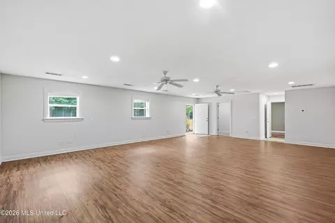 Living - 165 Cody Ln, Brandon, MS 39042 photo 8 of 8