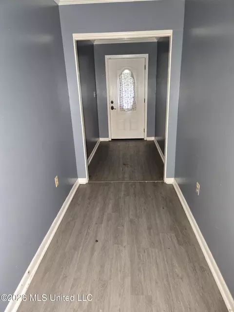 Entry Way - 266 Sundown Trl, Jackson, MS 39212 photo 1 of 2