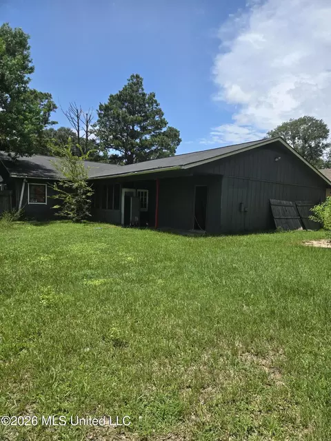 Exterior - 266 Sundown Trl, Jackson, MS 39212 photo 1 of 2
