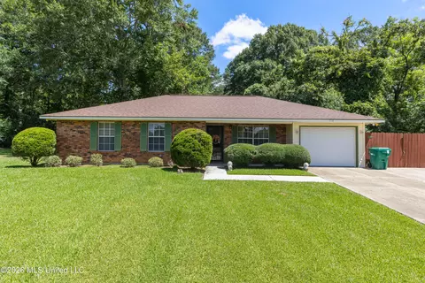 716 24th St, Mccomb, MS 39648