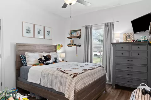 Bedroom - 136 Serenity Ln, Pearl, MS 39208 photo 5 of 5