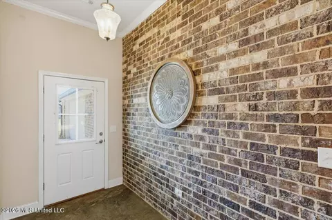 Entry Way - 557 Brighton Trl, Florence, MS 39073 photo 1 of 5