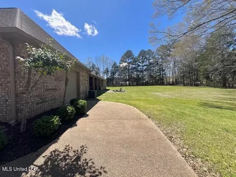 Exterior - 210 White St, Florence, MS 39073 photo 9 of 26