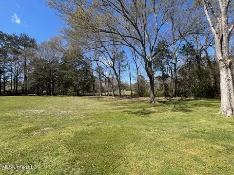 Exterior - 210 White St, Florence, MS 39073 photo 16 of 26