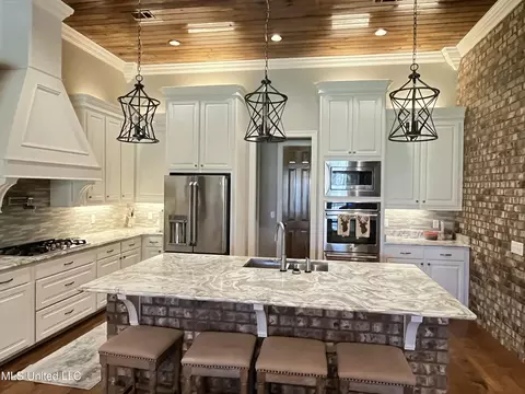 Kitchen - 210 White St, Florence, MS 39073 photo 4 of 6
