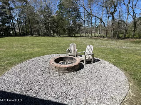 Exterior - 210 White St, Florence, MS 39073 photo 14 of 26
