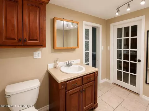 Bath - 2125 Fig Farm Rd, Lucedale, MS 39452 photo 3 of 7