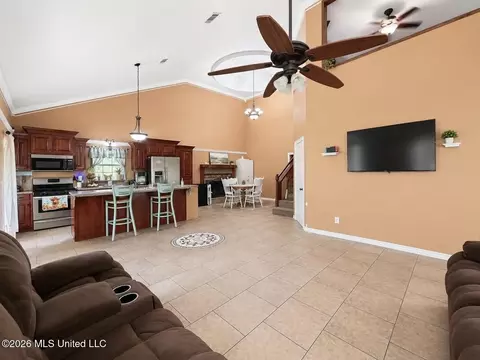 Living - 2125 Fig Farm Rd, Lucedale, MS 39452 photo 2 of 5