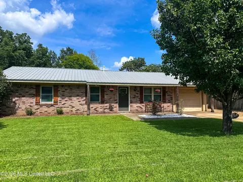 Exterior - 514 Wilder Dr, Flora, MS 39071 photo 2 of 9
