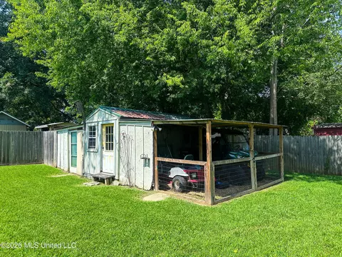 Exterior - 514 Wilder Dr, Flora, MS 39071 photo 8 of 9