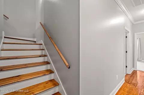 Entry Way - 509 Quinlan Ct, Brandon, MS 39047 photo 1 of 4