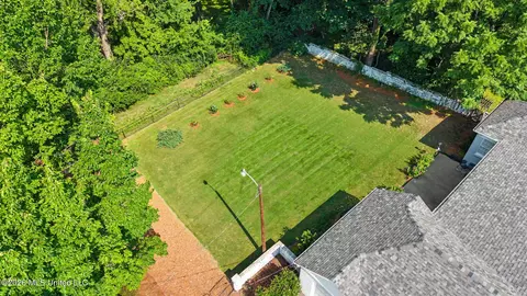 Exterior - 2747 Magnolia Dr, Hernando, MS 38632 photo 13 of 13
