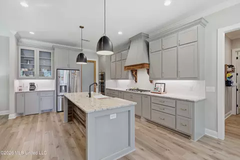 Kitchen - 678 Stull Rd, Brandon, MS 39047 photo 2 of 4