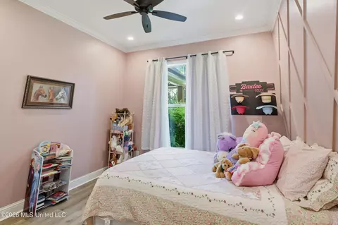 Bedroom - 678 Stull Rd, Brandon, MS 39047 photo 6 of 7