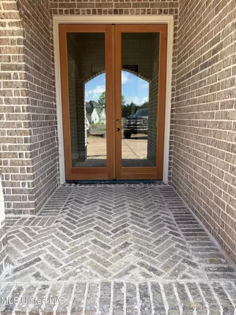 Exterior - 1558 John Thomas Cv, Hernando, MS 38632 photo 5 of 8
